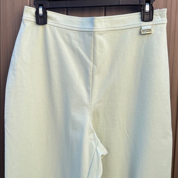 St John Sport Women's Light Green Cropped Ankle Zip Pants Medium Cotton Stretch - Picture 2 of 11